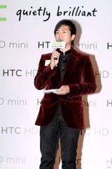 高清组图：徐子珊森美参加活动吐露真言 陈志云仍是朋友