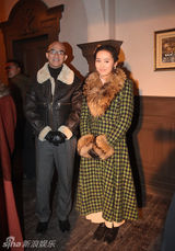 组图：王学圻蒋勤勤《姥爷的抗战》热拍