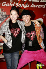 幻灯：徐子珊陈伟霆等出席中文金曲颁奖礼拉票会