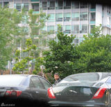 组图：姚晨素颜做健身 老公曹郁只送不接