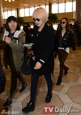 组图：韩团4minute与BTOB等赴日将开唱