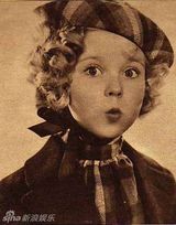 组图：秀兰邓波儿童星期可爱萌照似洋娃娃