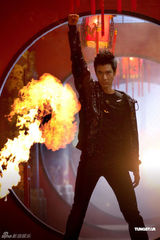 组图：王力宏新歌与GaGa呛声 为拍MV受百般磨练