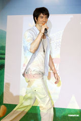 高清组图：张韶涵毛遂自荐 为王力宏拍戏无底线