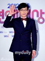 组图：众星亮相SBS演艺大赏红毯 刘在石获大赏