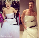 组图：劳伦斯金球奖红毯白裙遭神级cos