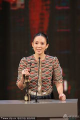 组图：章子怡夺影后大哭 心中最佳男主是梁朝伟