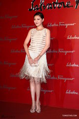 组图：名模隋棠压轴走秀 大S萧敬腾等亮相