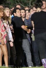 组图：塞斯-罗根群星喜剧《末世》片场照