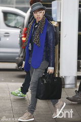 组图：SuperJunior SISTAR等便装亮相机场