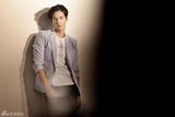 组图：韩国型男元斌服饰写真简洁时尚