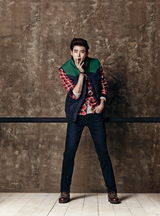 高清组图：李钟硕冬装写真 展帅气型男本色