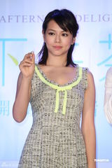 组图：任贤齐新片中年出柜 范晓萱不排斥三人行