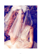 高清组图：超模Beegee登《Vogue》变身时尚新娘