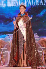 组图：本届港姐冠军陈凯琳比赛瞬间