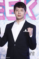 组图：JYJ朴有天金俊秀出席粉丝博览会开幕式