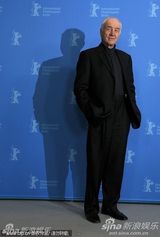 高清组图：阿明-缪勒-斯塔尔现身 被授予终身成就奖