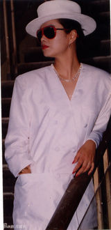 高清组图：毛阿敏旧照曝光 时代影像见证青春回忆 