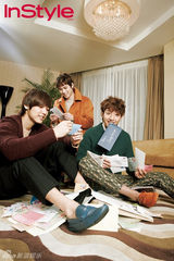 组图：CNBLUE日常生活写真 展示多彩魅力