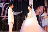 组图：贾乃亮李小璐演绎浪漫童话婚礼