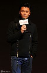 组图：《救火英雄》余文乐劫财谢霆锋