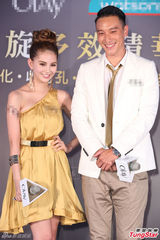 组图：昆凌紧黏王阳明不怕周董吃醋