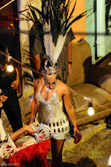 高清图：碧昂丝凯斯赶拍单曲MV 眩目服饰展桑巴风情