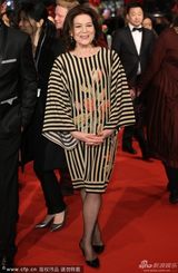 组图：柏林电影节闭幕式红毯 中国女星美艳出挑