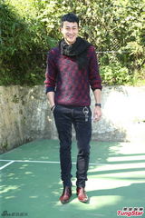 组图：何润东爸妈准备婴儿房 高压逼婚