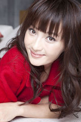 高清图：姚笛最新写真曝光 性感可人多变魅惑