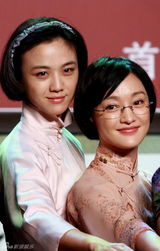 组图：《建党伟业》发布会 周迅汤唯叶璇带妆出席