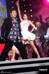 幻灯图：台北跨年晚会巨星云集 林志玲杨丞琳献唱