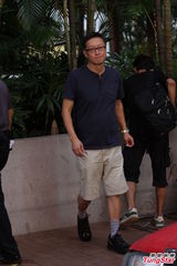 组图：《赌城风云》探班 谢霆锋穿清凉背心