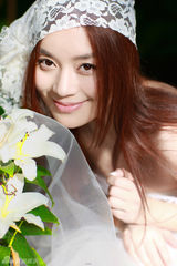 高清图：美女主播嘉妮全新写真 演绎蕾丝诱惑