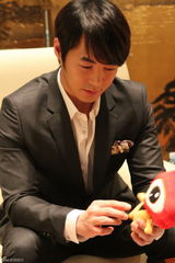 组图：神话Junjin欲进军中国 想与Andy共舞