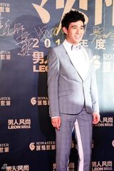 组图：吴奇隆黄觉盛典比帅 蒋梦婕张俪竞艳