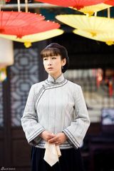 组图：《冬雪》再曝剧照 秦海璐刘雪华演绎江南美