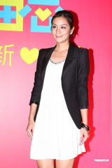 组图：纪文蕙大婚性感露半球 曾之乔杨佑宁也想婚