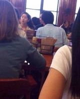 组图：奶茶刘强东曝最新情侣照 网友心碎不已