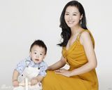 组图：辣妈沈傲君产后复出 携子温馨登杂志封面