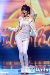 组图：Dal★shabet与AOA等热舞WAPOP演唱会