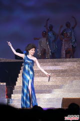 组图:单紫宁个唱纪念邓丽君 关礼杰李国祥捧场