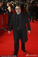 组图：《生命的火花》首映 莎尔玛-海雅克高贵现身