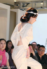 组图：霍思燕晶透宛若仙子 背后暗藏“美人心计”