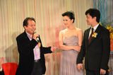组图：导演黄健中儿子大婚 田华张纪中等群星捧场