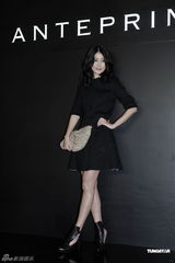 组图：陈慧琳自曝温馨庆生花絮 爱子送湿吻