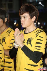 组图：《天后之战》妈祖坐镇 倪安东苦练闽南语