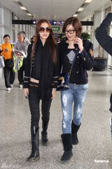 组图：Angelababy回港报平安 经历日本地震心有余悸