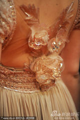 幻灯图集：《日照重庆》戛纳首映 王小帅获最高礼遇