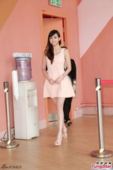 组图：港姐选拔二轮佳丽彩妆亮相变白富美